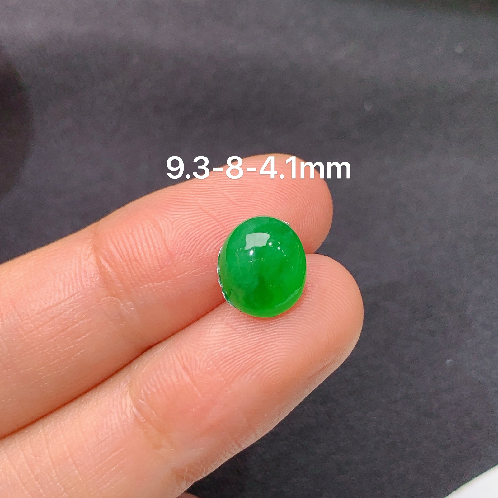 冰阳绿蛋面，镶嵌佳品，冰润色阳，种水足，Ht 尺寸9.3*8*4.1