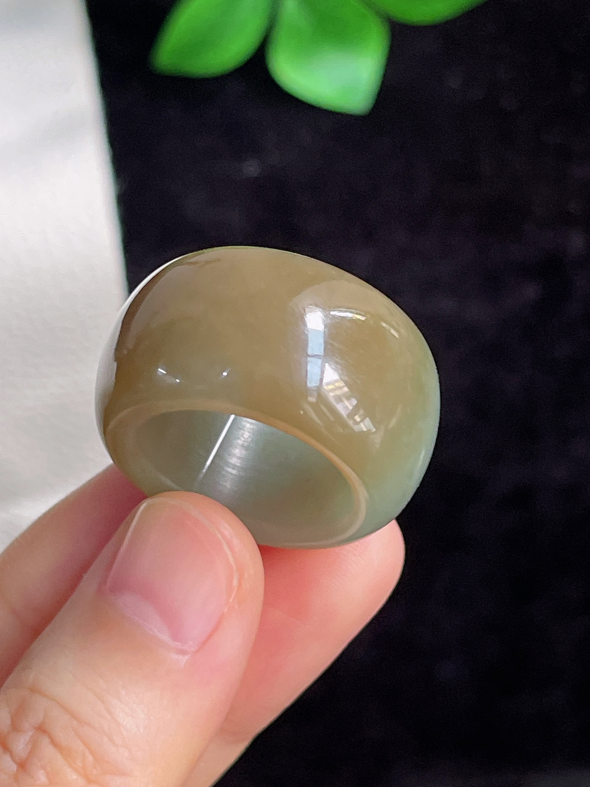 和田玉宽版指环