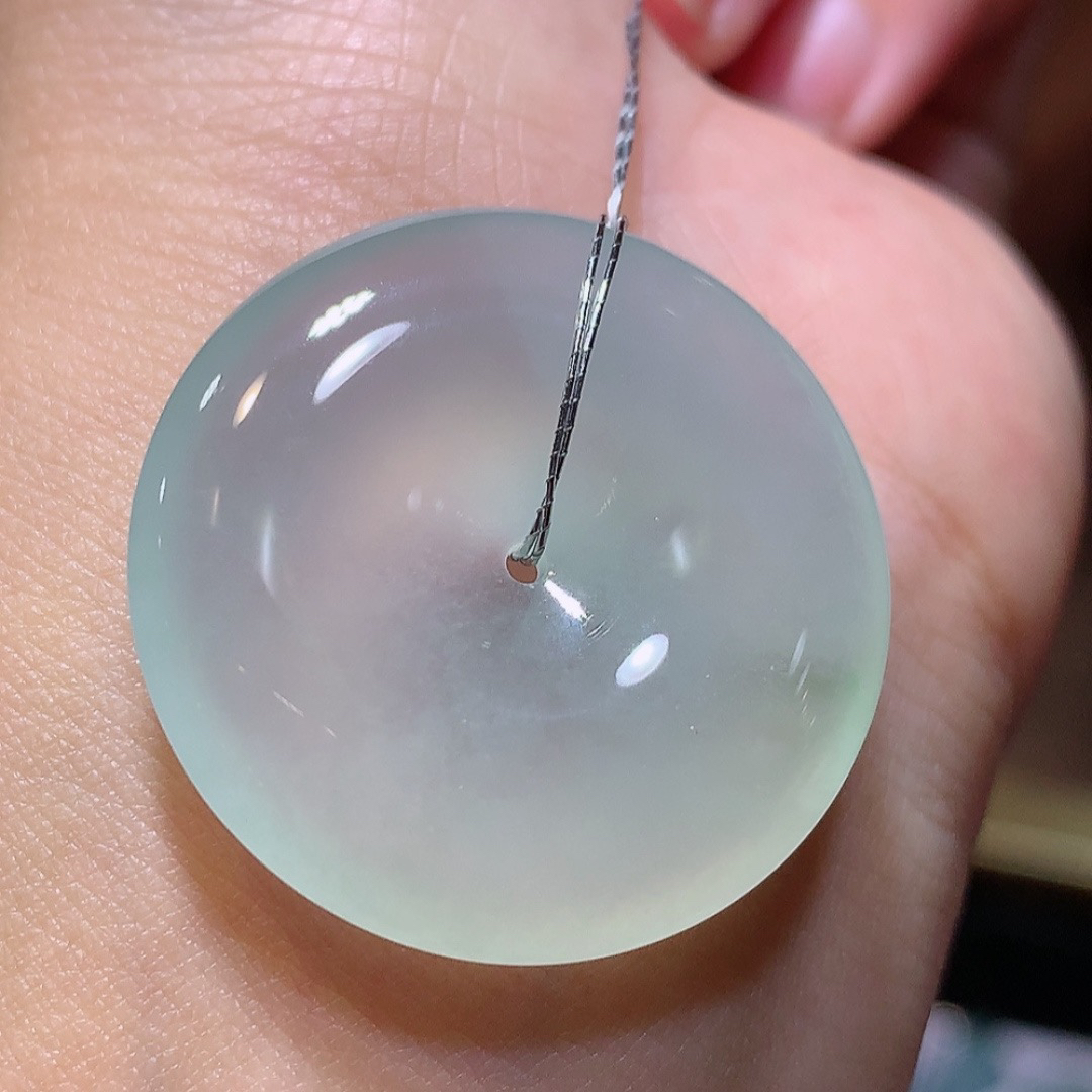 ️️高冰飘花平安扣挂件  形态讨喜 色艳 佩戴灵气十足..