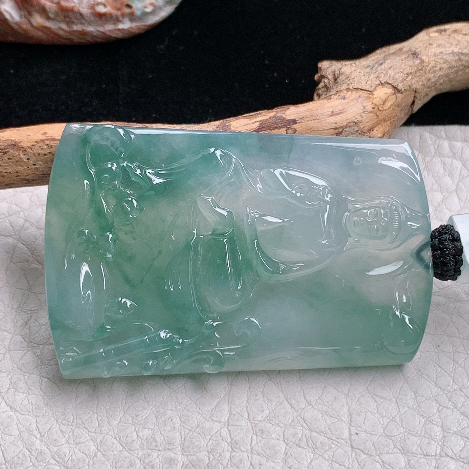 yl实拍55*36.2*6.2缅甸翡翠糯雕冰飘花玉观音玉吊坠 玉挂件