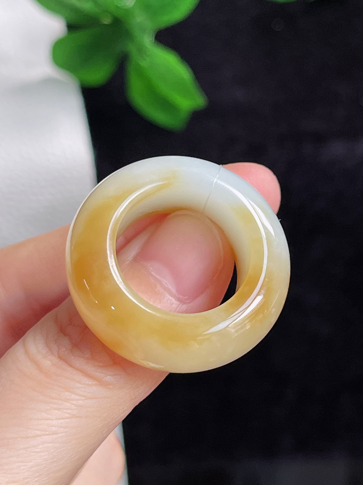 和田玉糖玉宽版指环