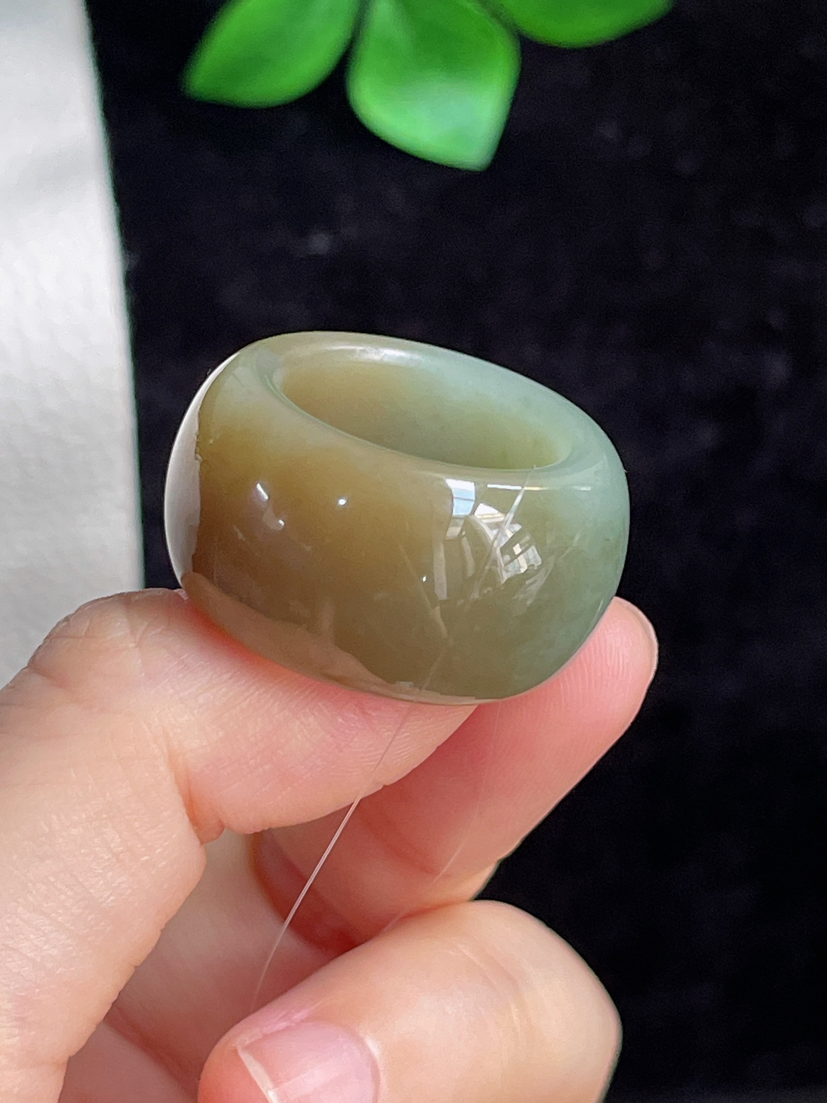 和田玉宽版指环