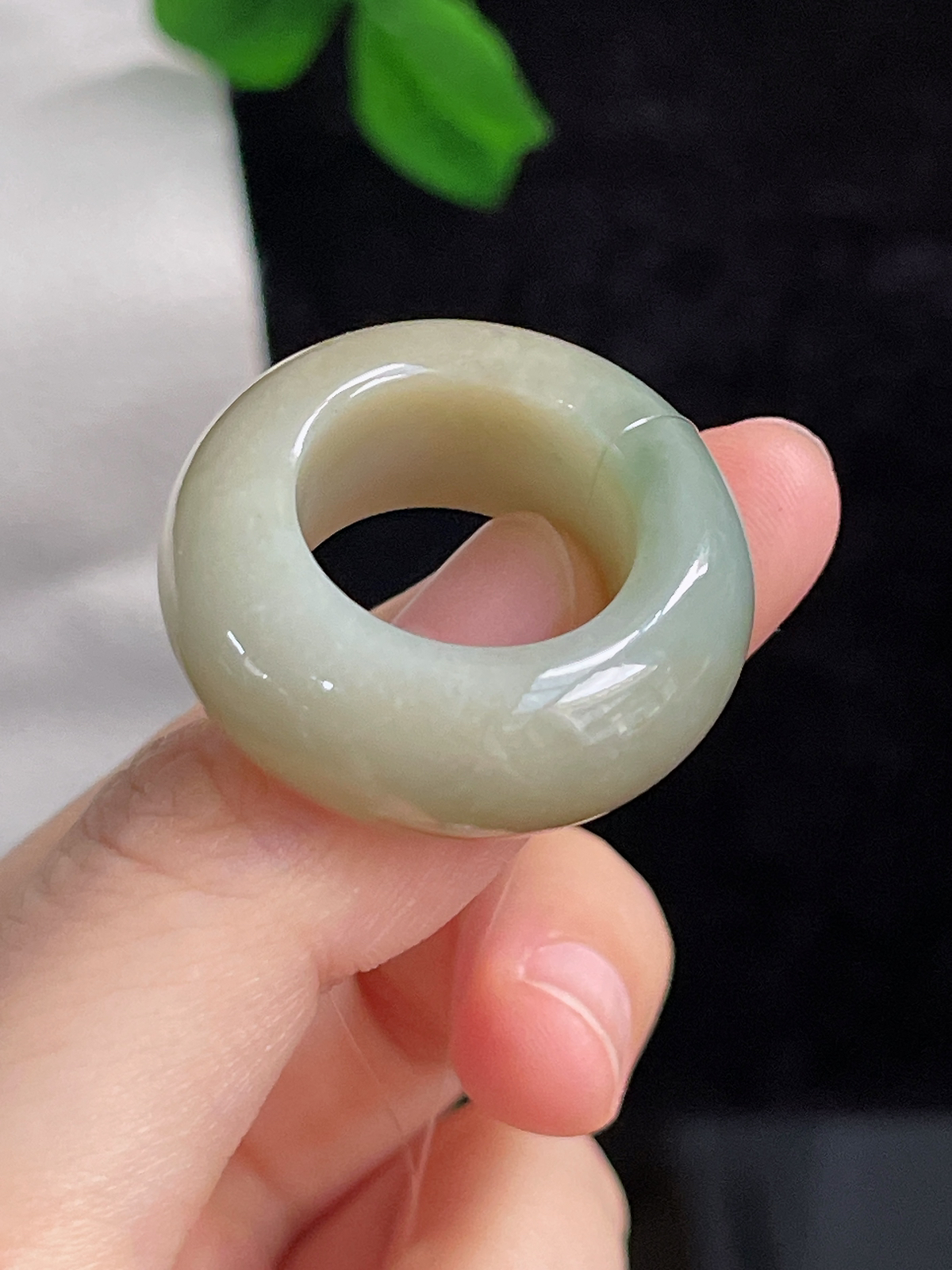 和田玉宽版指环