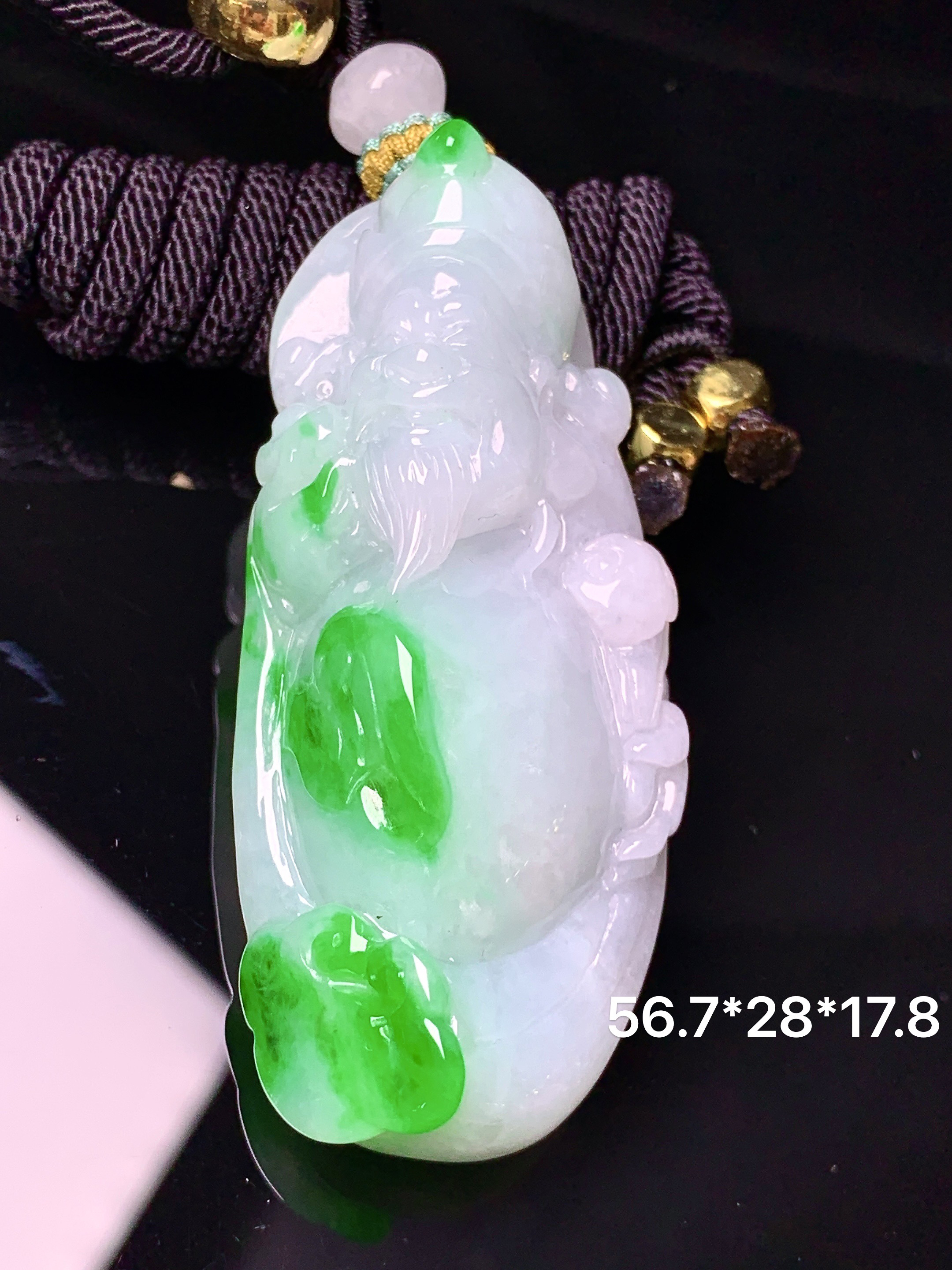 飘绿财神吊坠 玉质细腻 色泽艳丽清新 水润亮眼 整体尺寸56.7*28*17.8w1