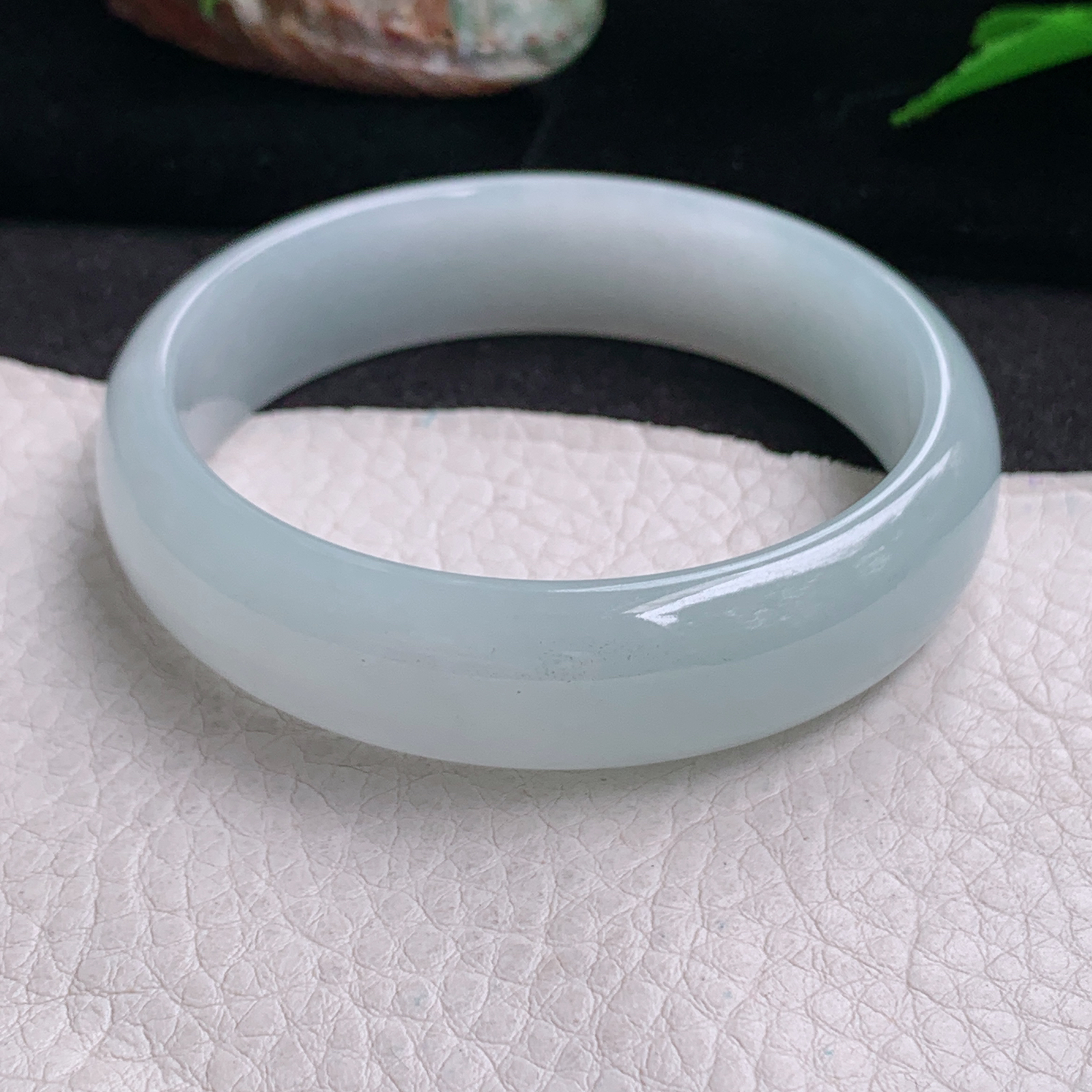 js实拍56.8*15*6.5平安镯 缅甸翡翠a货手镯纯美冰润正圈玉镯子