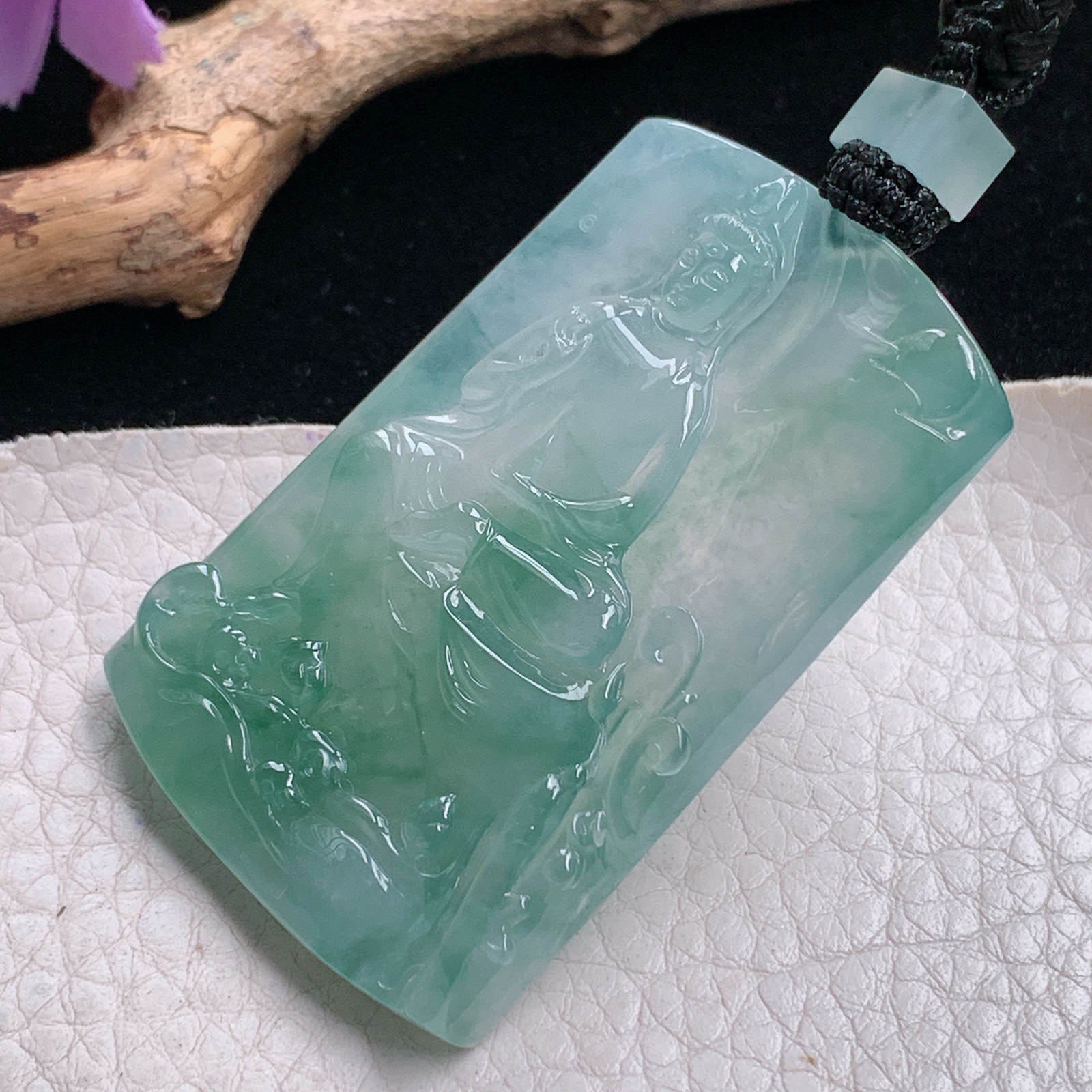 yl实拍55*36.2*6.2缅甸翡翠糯雕冰飘花玉观音玉吊坠 玉挂件