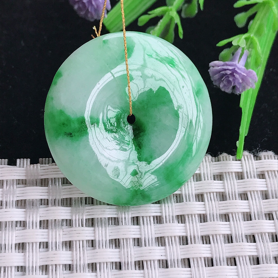 实拍A货翡翠32/5.8老坑精美温润飘阳绿平安扣吊坠翡翠玉扣挂件