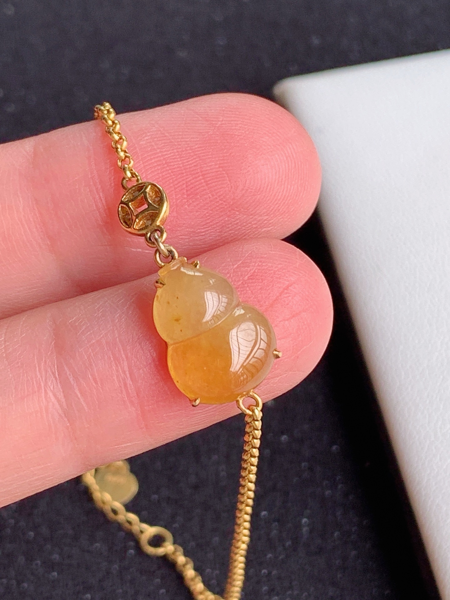 ️18k镶嵌冰黄葫芦手链，，裸石尺寸：12/3/9，4/4