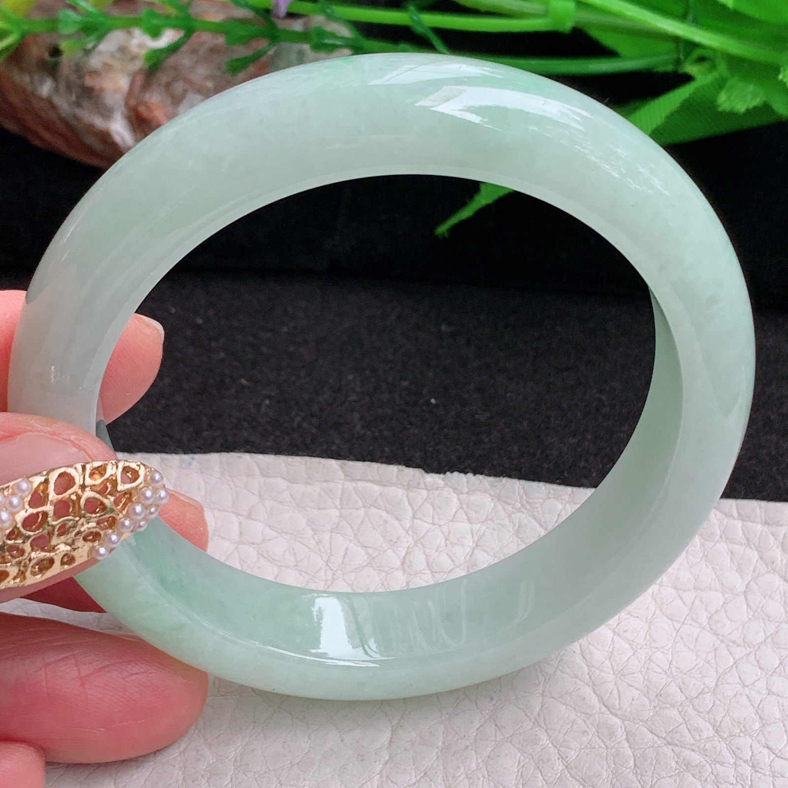 ee实拍55.5*12.3*8.2平安镯 缅甸翡翠a货手镯果绿女款正圈玉镯子