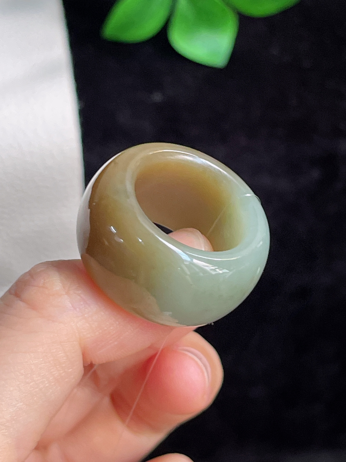 和田玉宽版指环