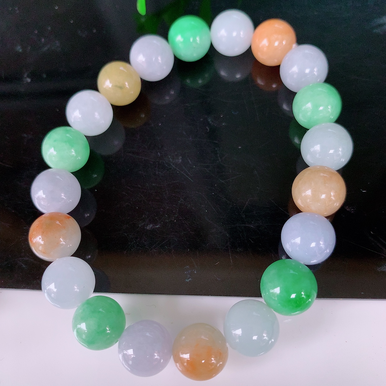 自然光实拍，特色冰润多宝翡翠手链，多彩翡翠手串，颜色丰富，料子细腻，高档大气，自戴送礼佳品！#002.1取一尺寸9.6mm