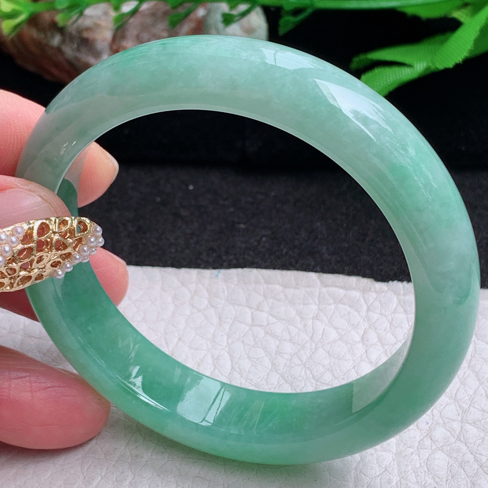 nr实拍53.8*12.3*7.6平安镯 缅甸翡翠a货手镯甜绿秀气正圈玉镯子