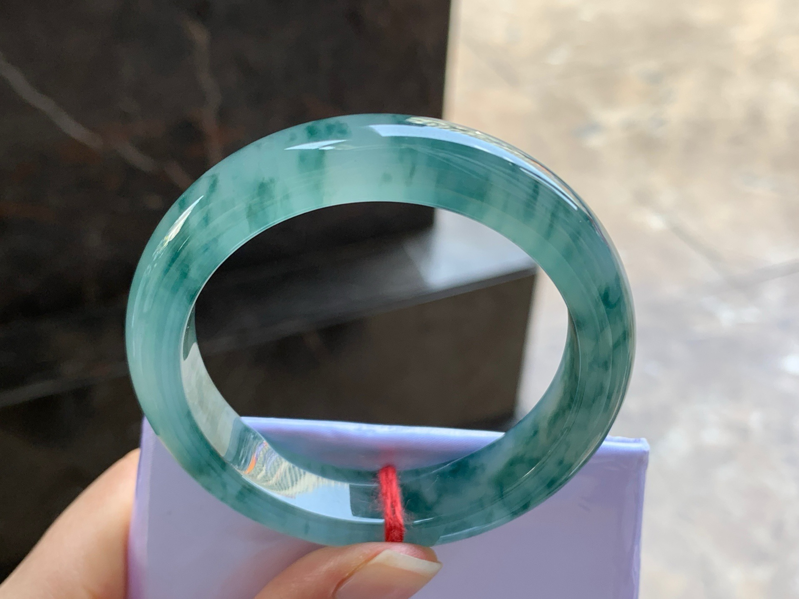 51-12.5-8.1

蓝花手镯^_^飘花浓郁