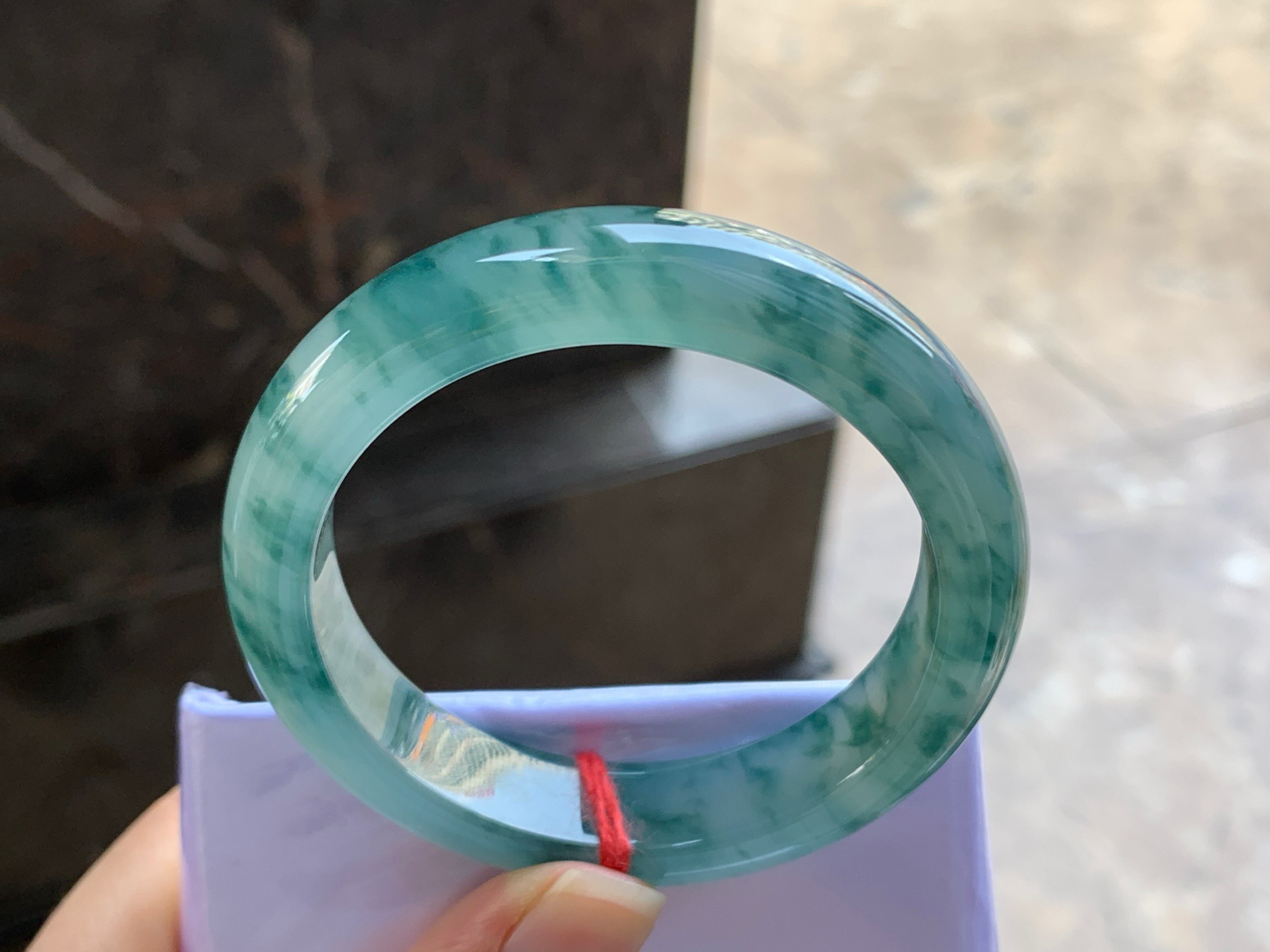 51-12.5-8.1

蓝花手镯^_^飘花浓郁