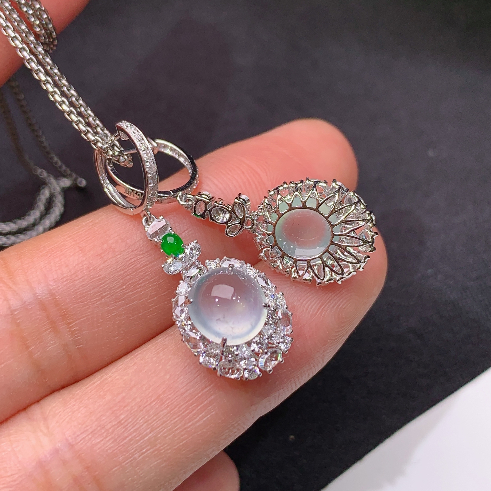 冰种蛋面耳坠，18k金镶嵌，款式精美，冰润细腻，种水足，Ty 尺寸7.5*7*3.7