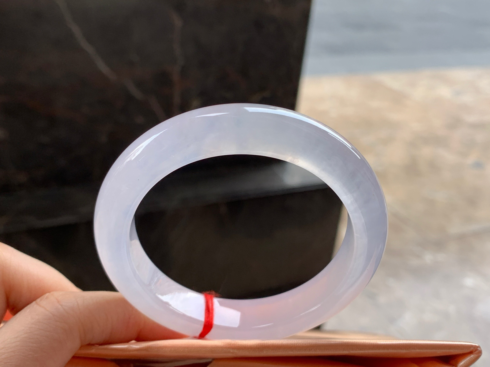 56-12.2-9.6

冰种手镯^_^透亮