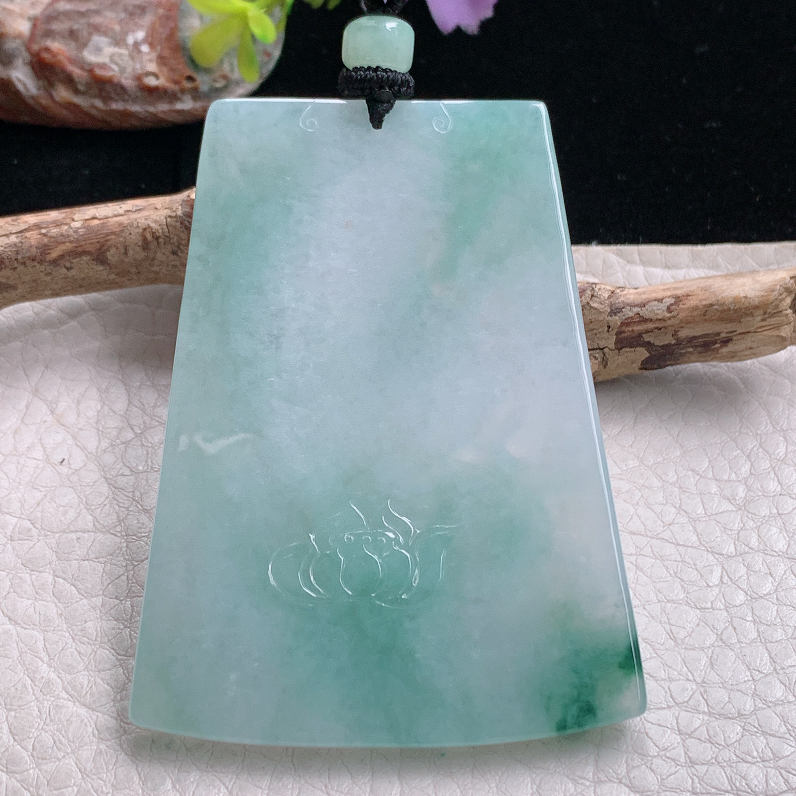 yl实拍65*47.8*5.7缅甸翡翠冰飘花千手观音 生肖守护神玉吊坠 玉挂件