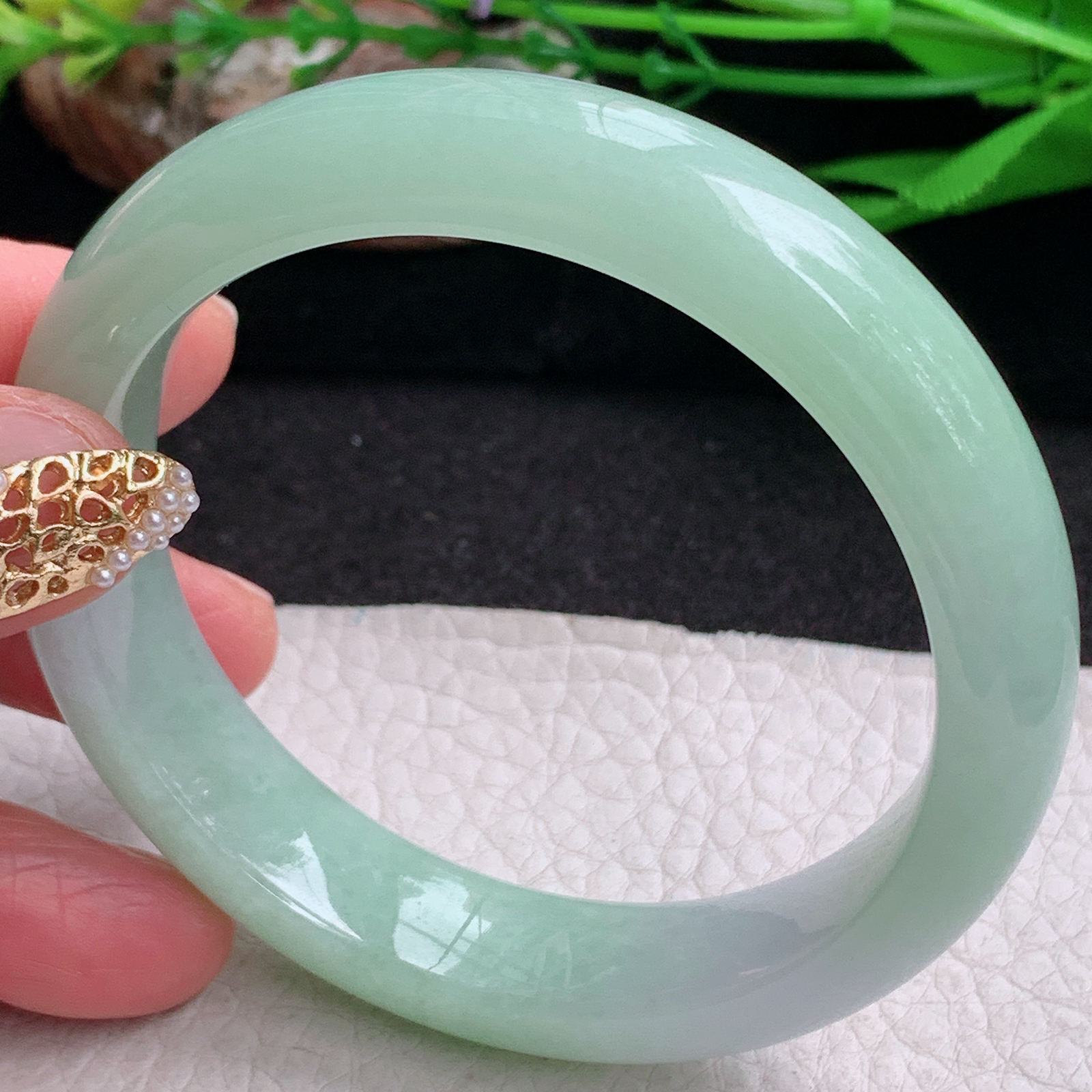 ee实拍57*13.5*8平安镯 缅甸翡翠a货手镯果绿女款正圈玉镯子