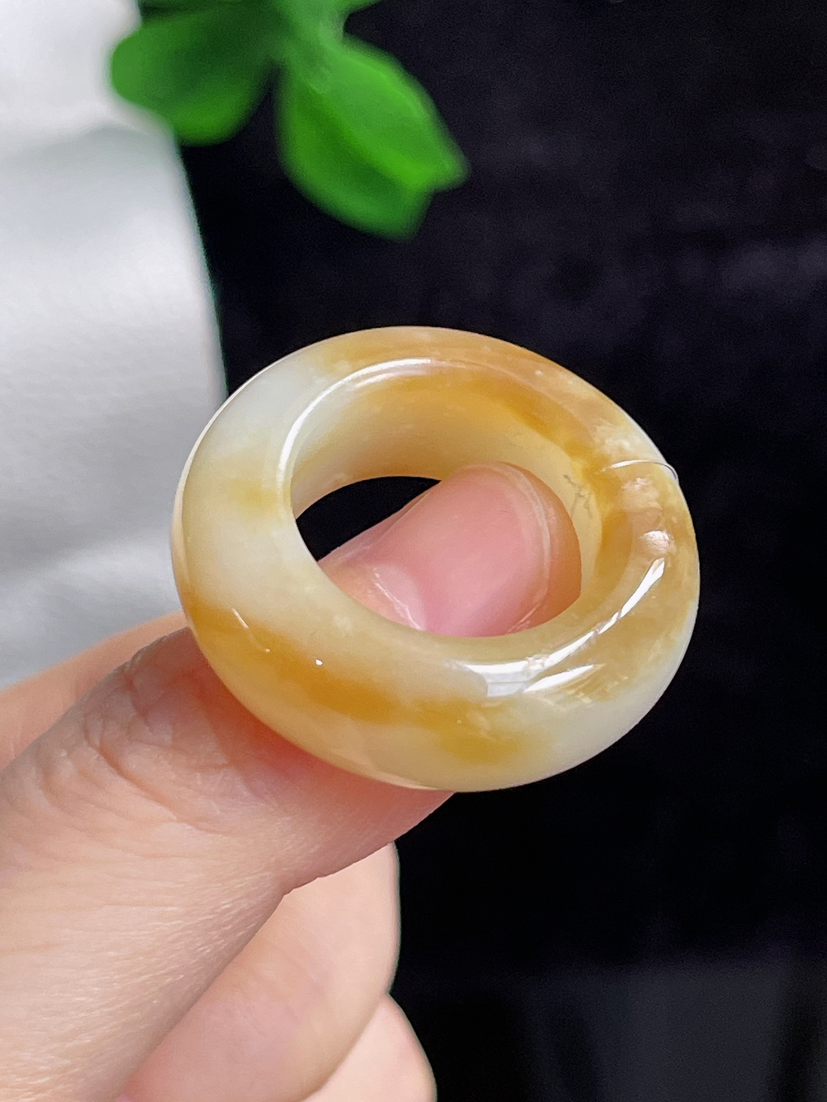 和田玉糖玉宽版指环