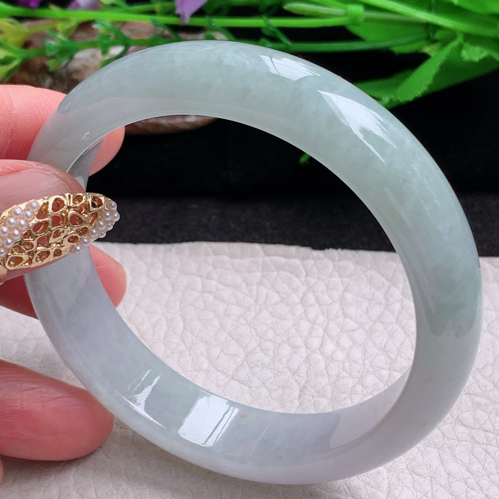 z实拍58*13.6*7.5平安镯 缅甸翡翠a货手镯清新浅绿正圈玉镯子