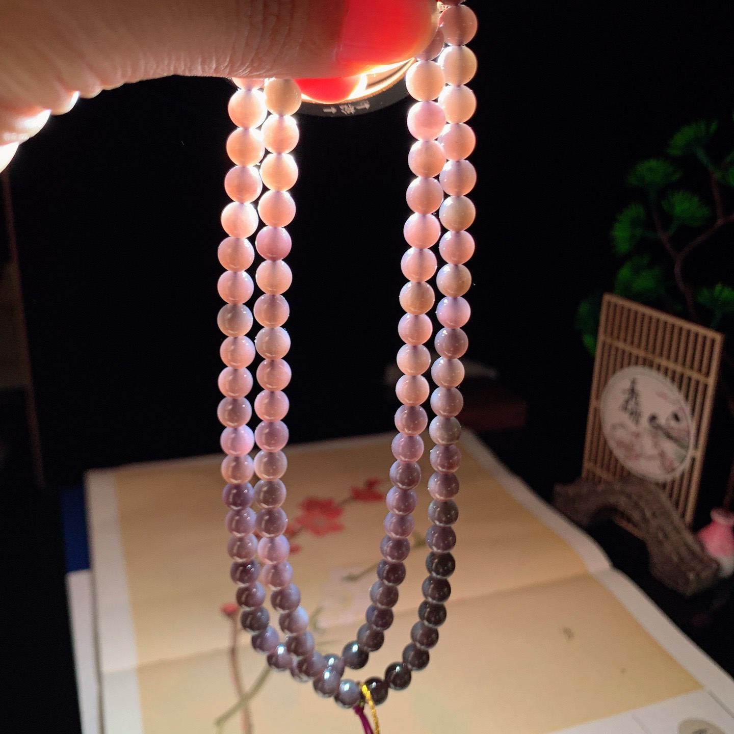 和田玉紫罗兰帝王紫108圆珠项链！单颗尺寸6！玉质细腻油润 底色纯净 脂粉好，品质好。lt260425