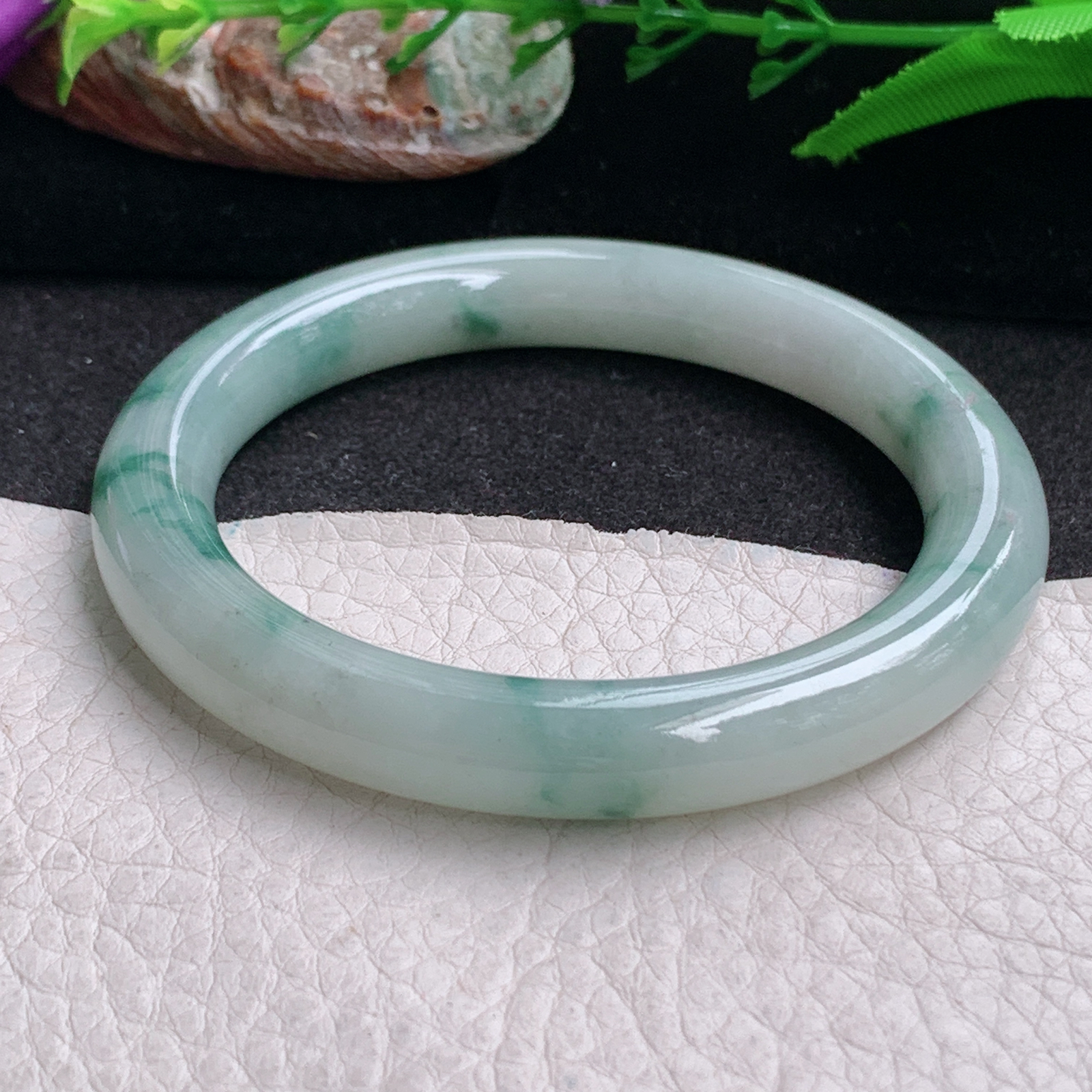 xx自然光54*9.2美人镯 缅甸翡翠a货手镯飘花女款圆条玉镯子