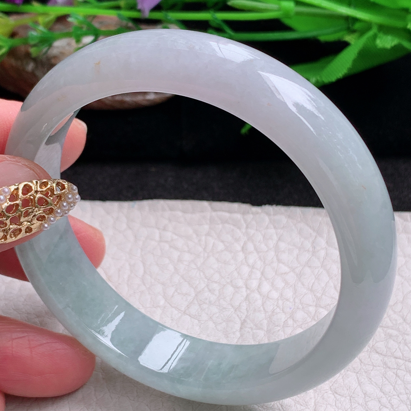 z实拍58*13.6*7.5平安镯 缅甸翡翠a货手镯清新浅绿正圈玉镯子