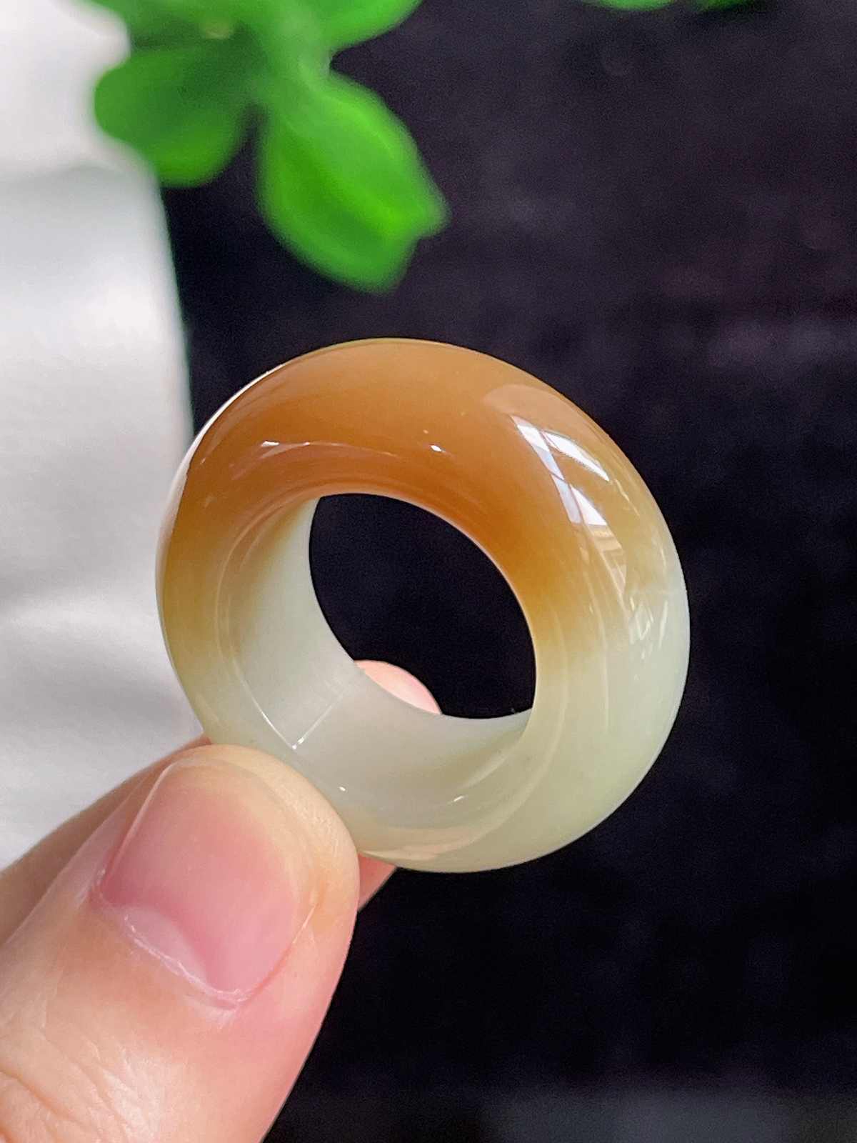 和田玉糖玉宽版指环