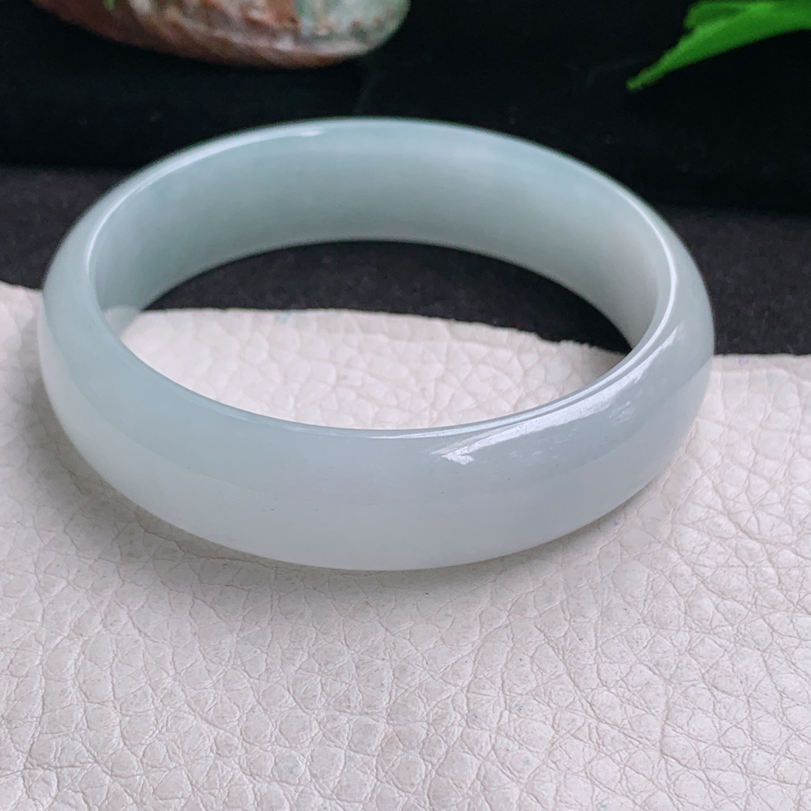 js实拍56.8*15*6.5平安镯 缅甸翡翠a货手镯纯美冰润正圈玉镯子