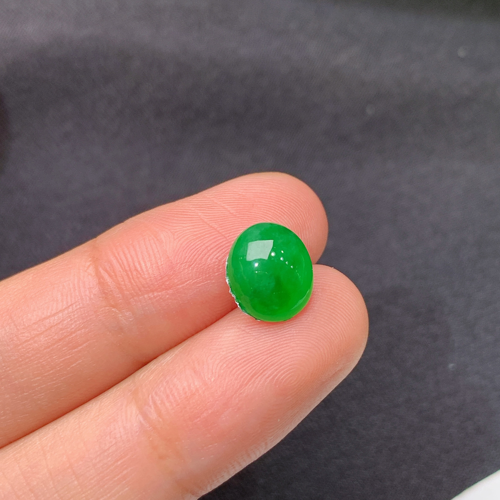 冰阳绿蛋面，镶嵌佳品，冰润色阳，种水足，Ht 尺寸9.3*8*4.1