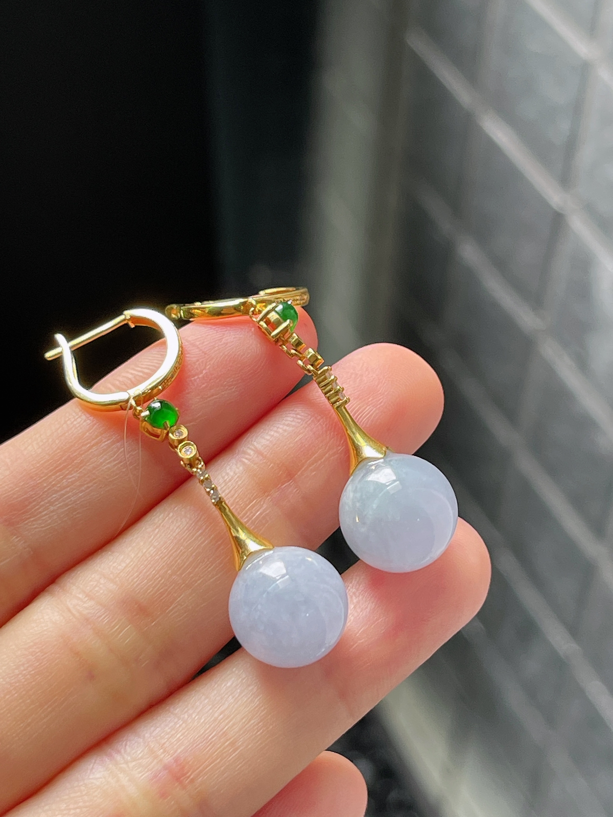 18k金翡翠糯化种淡紫色耳坠