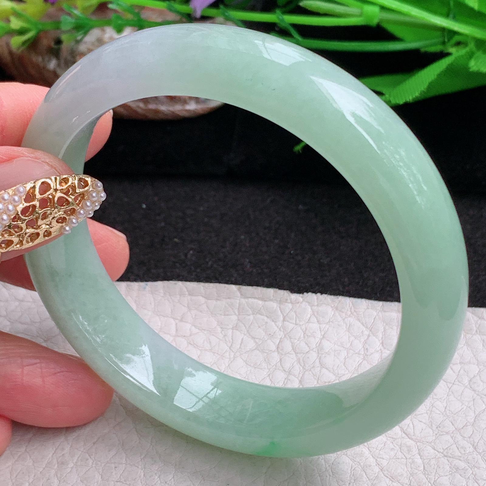 ee实拍57*13.5*8平安镯 缅甸翡翠a货手镯果绿女款正圈玉镯子