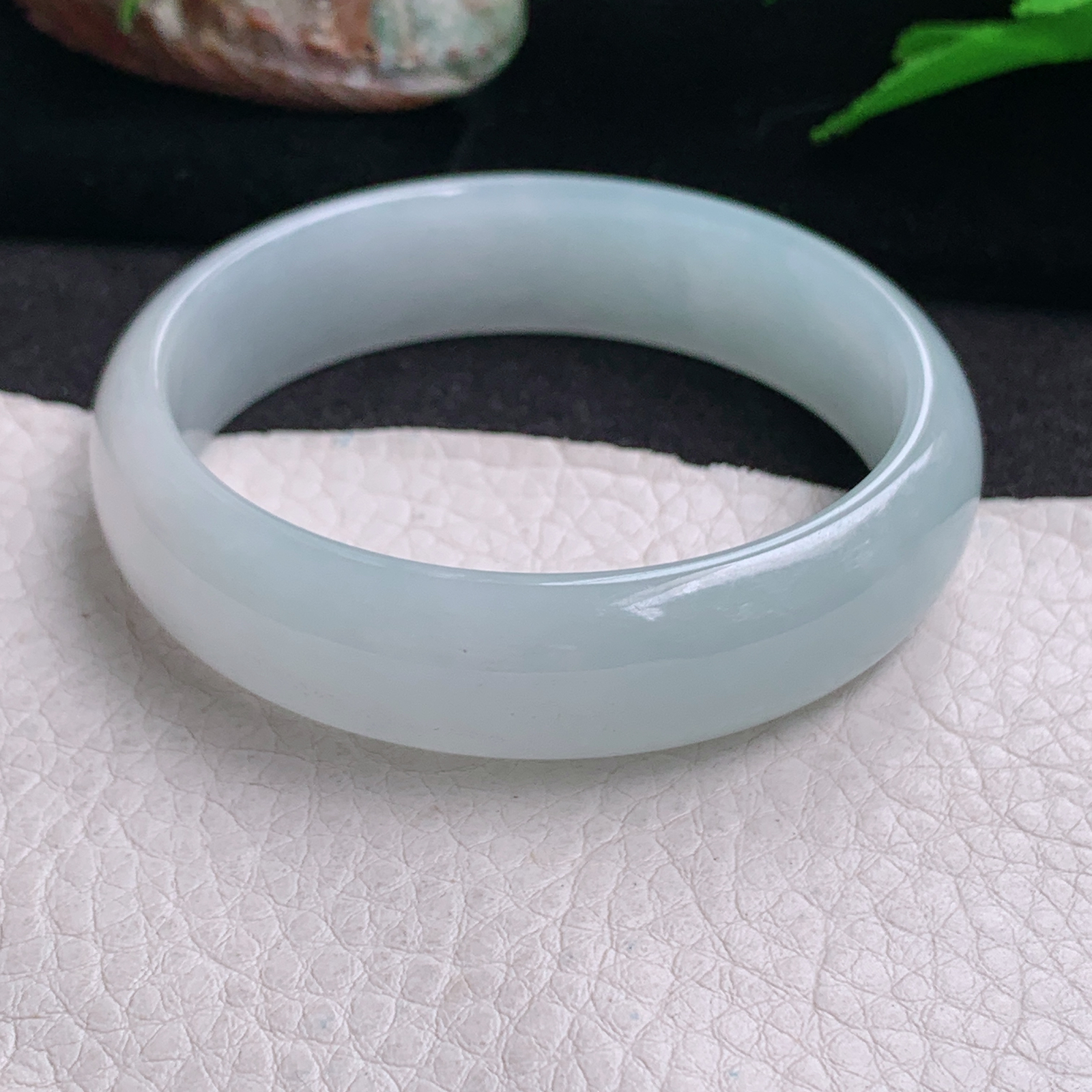 js实拍56.8*15*6.5平安镯 缅甸翡翠a货手镯纯美冰润正圈玉镯子