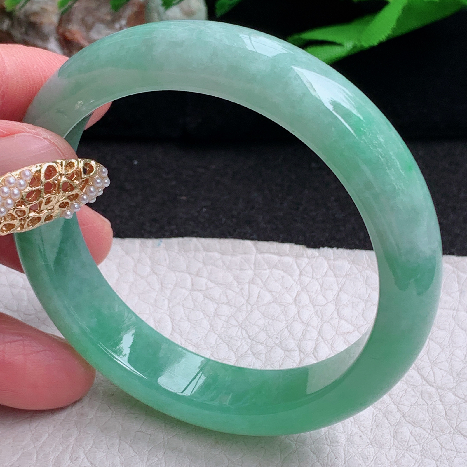 nr实拍53.8*12.3*7.6平安镯 缅甸翡翠a货手镯甜绿秀气正圈玉镯子