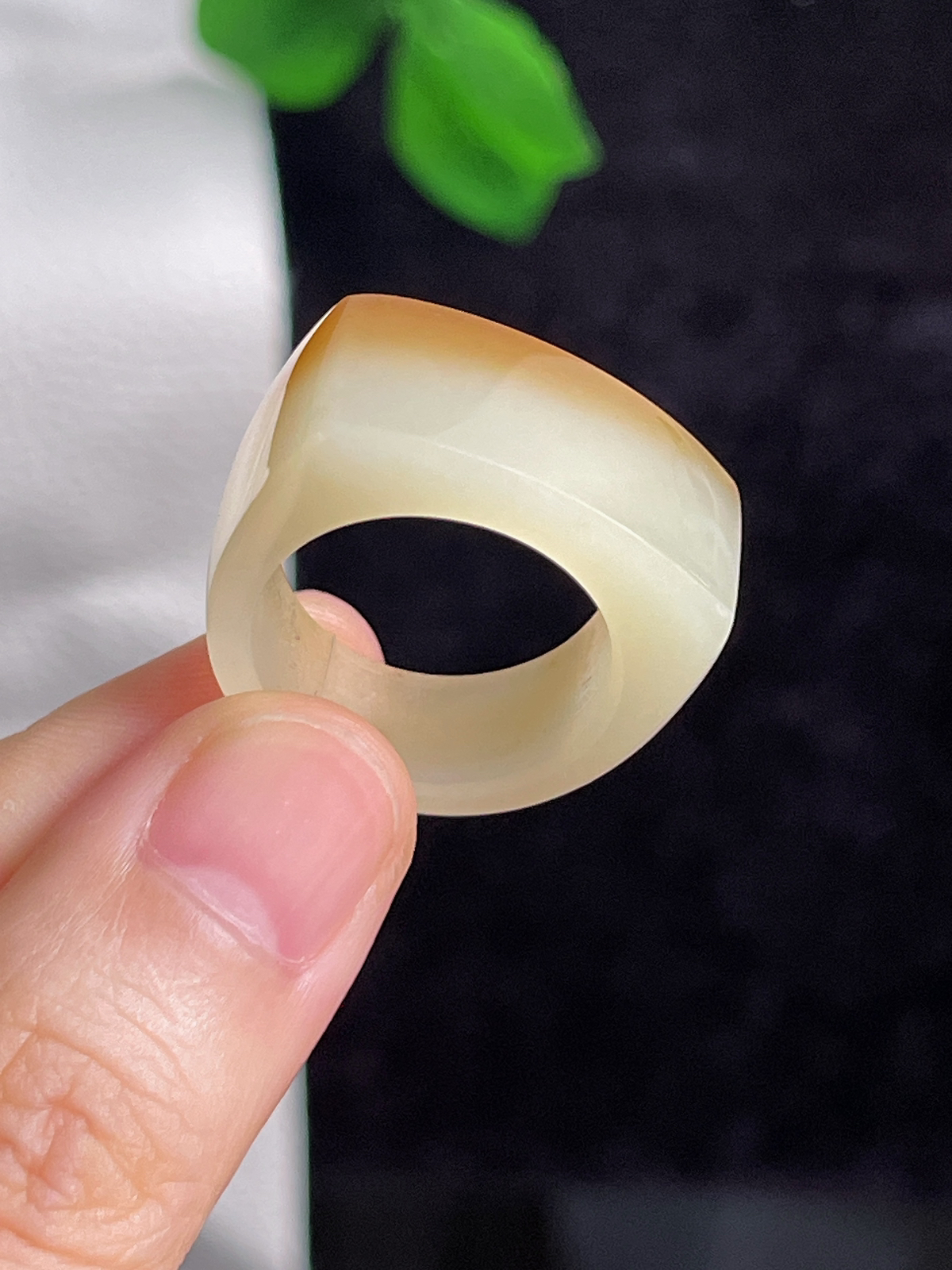 和田玉糖玉马鞍指环