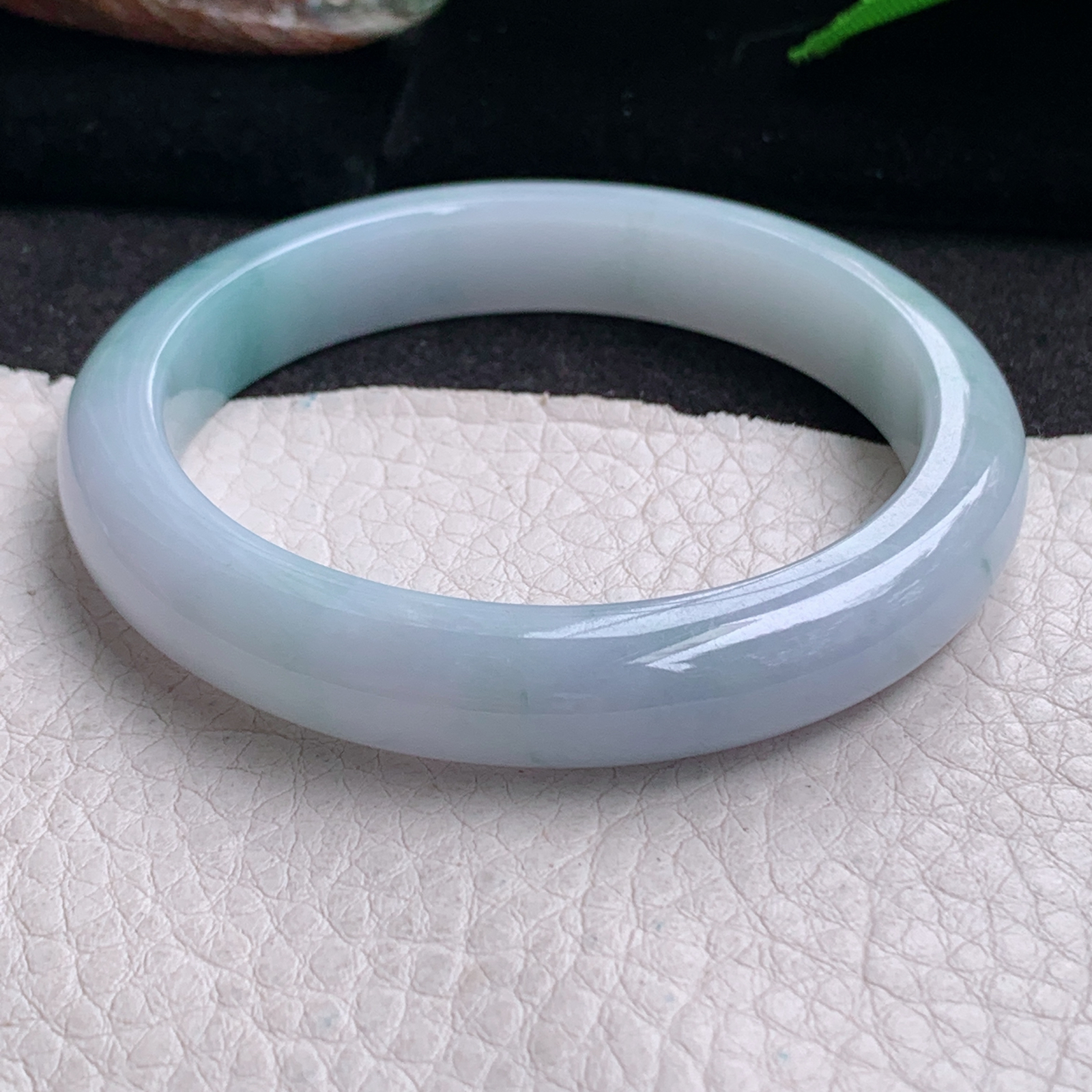 js实拍53.5*10.5*7.7平安镯 缅甸翡翠a货手镯紫底飘花正圈玉镯子