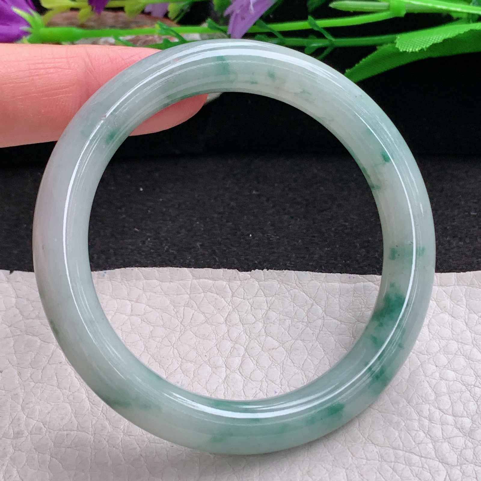 xx自然光54*9.2美人镯 缅甸翡翠a货手镯飘花女款圆条玉镯子