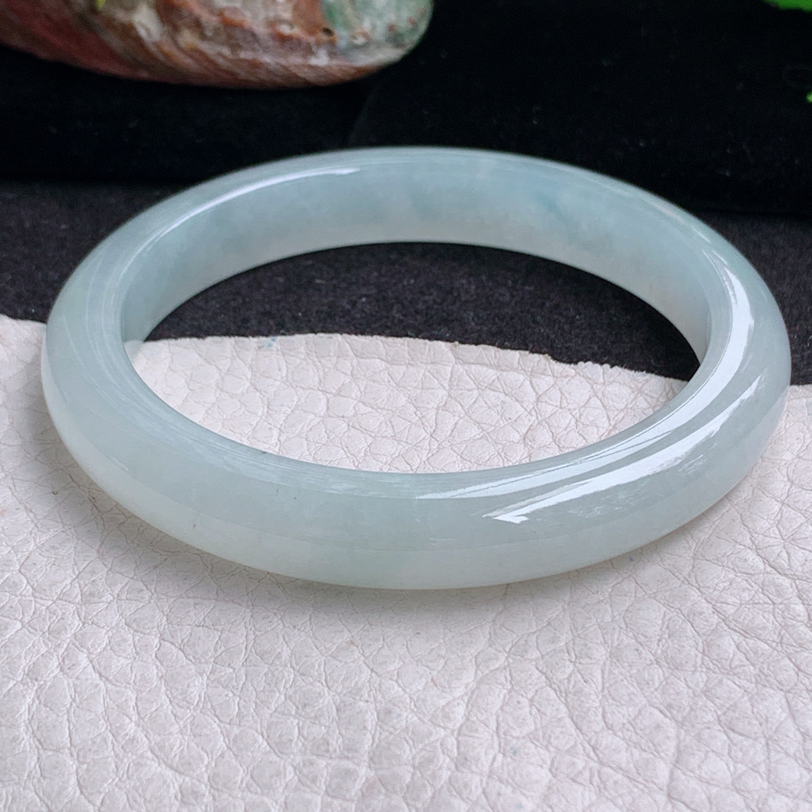 n实拍55.5*9.5*7.6平安镯 缅甸翡翠a货手镯纯美起光正圈玉镯子