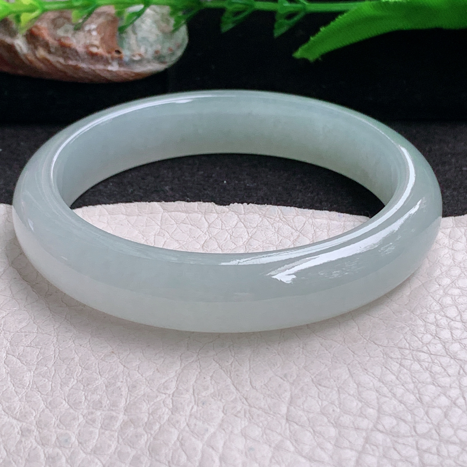 xx自然光57.8*12.6*8.6平安镯 缅甸翡翠a货手镯胶晴底女款正圈玉镯子