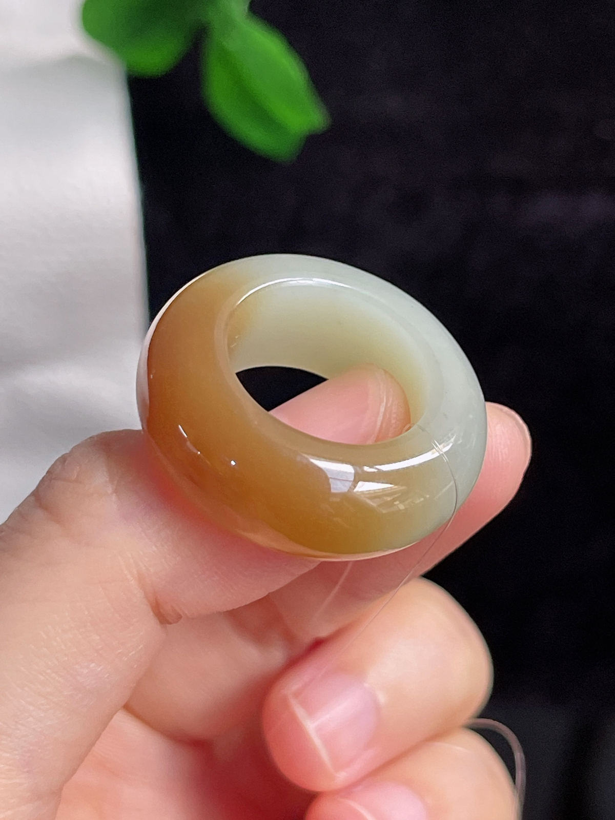 和田玉糖玉宽版指环