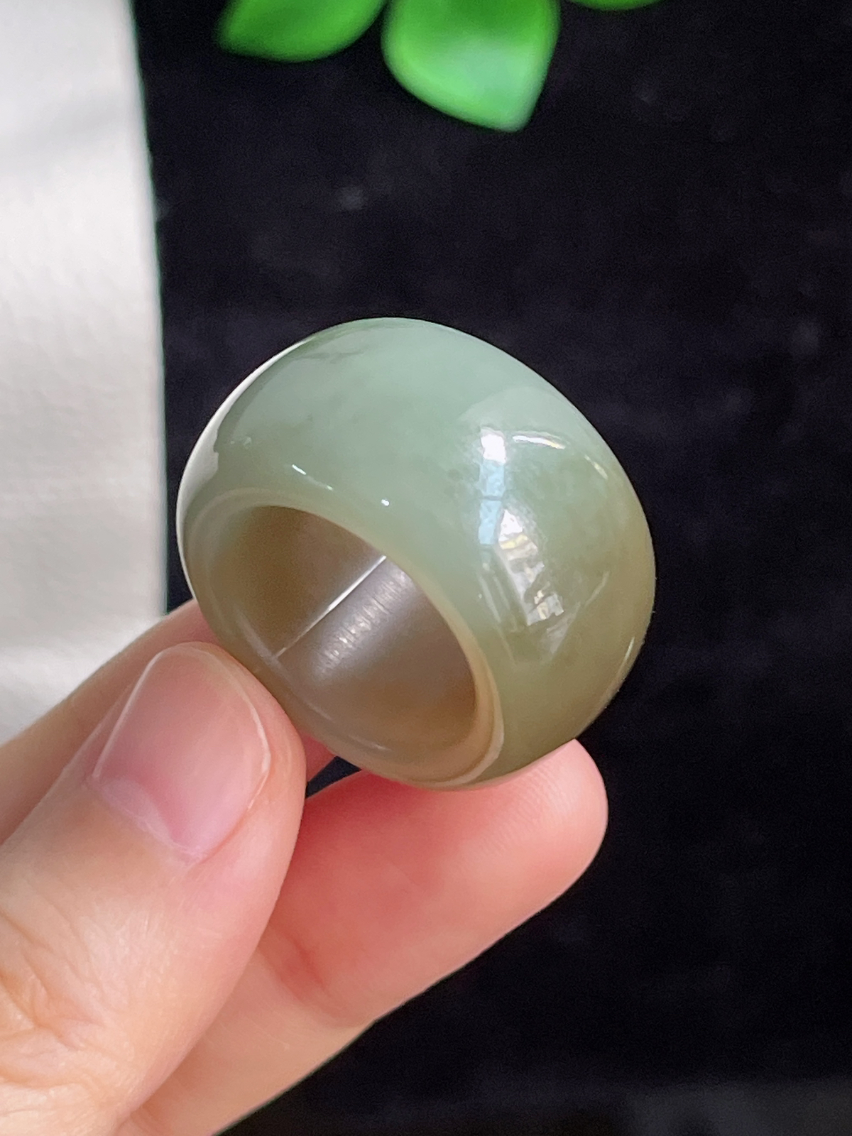 和田玉宽版指环