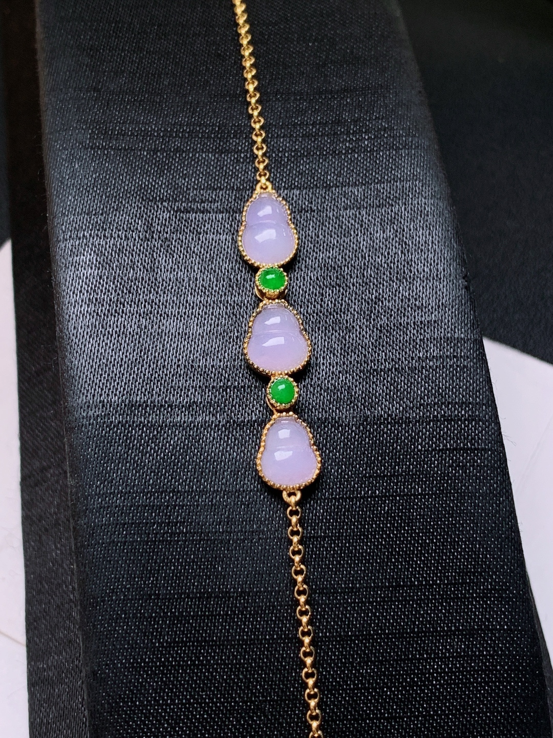 冰粉紫葫芦手链，色甜水润，裸石8.5/7.1/1.6