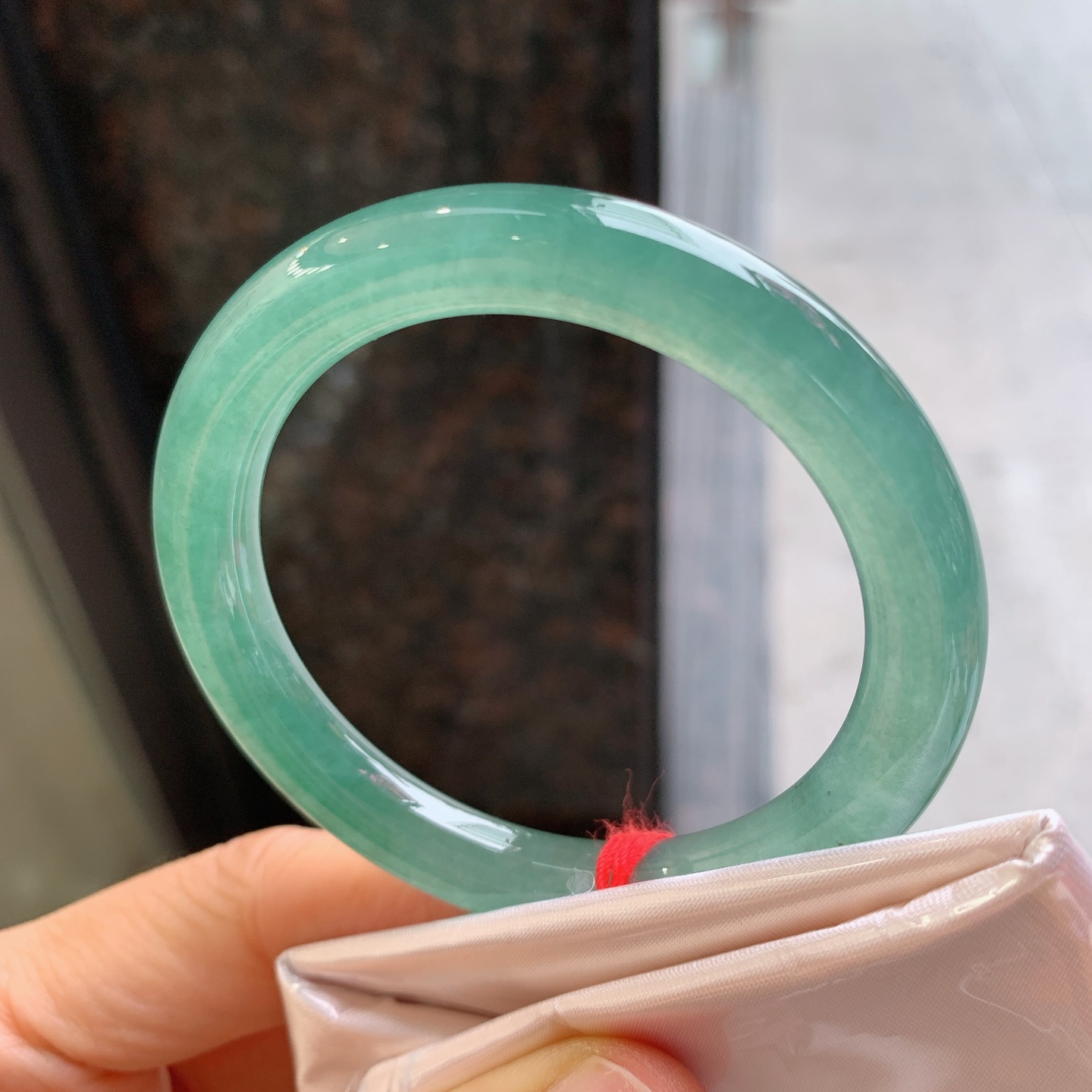 圆条冰油，无裂，尺寸：50/8.3，冰润