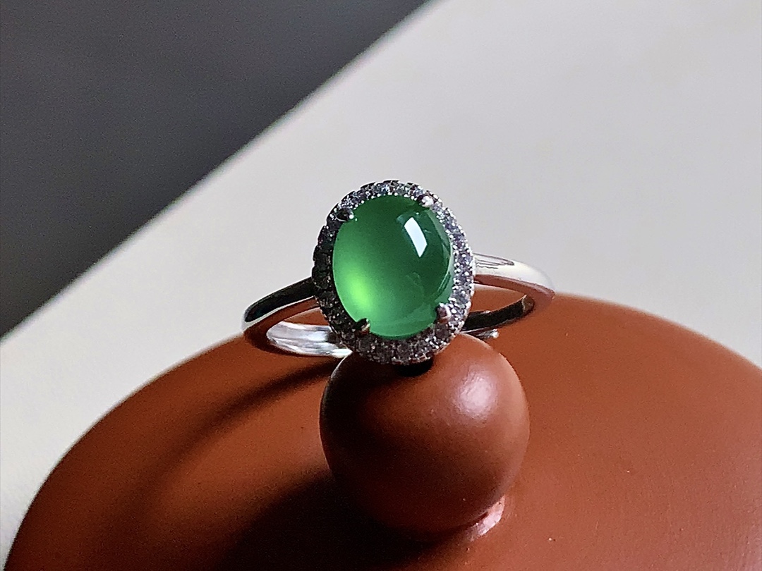 ️ 冰种木那蛋面戒指，银925、色泽清新漂亮，无裂，尺寸11*9.5*6.6、8.3*7，圈口12