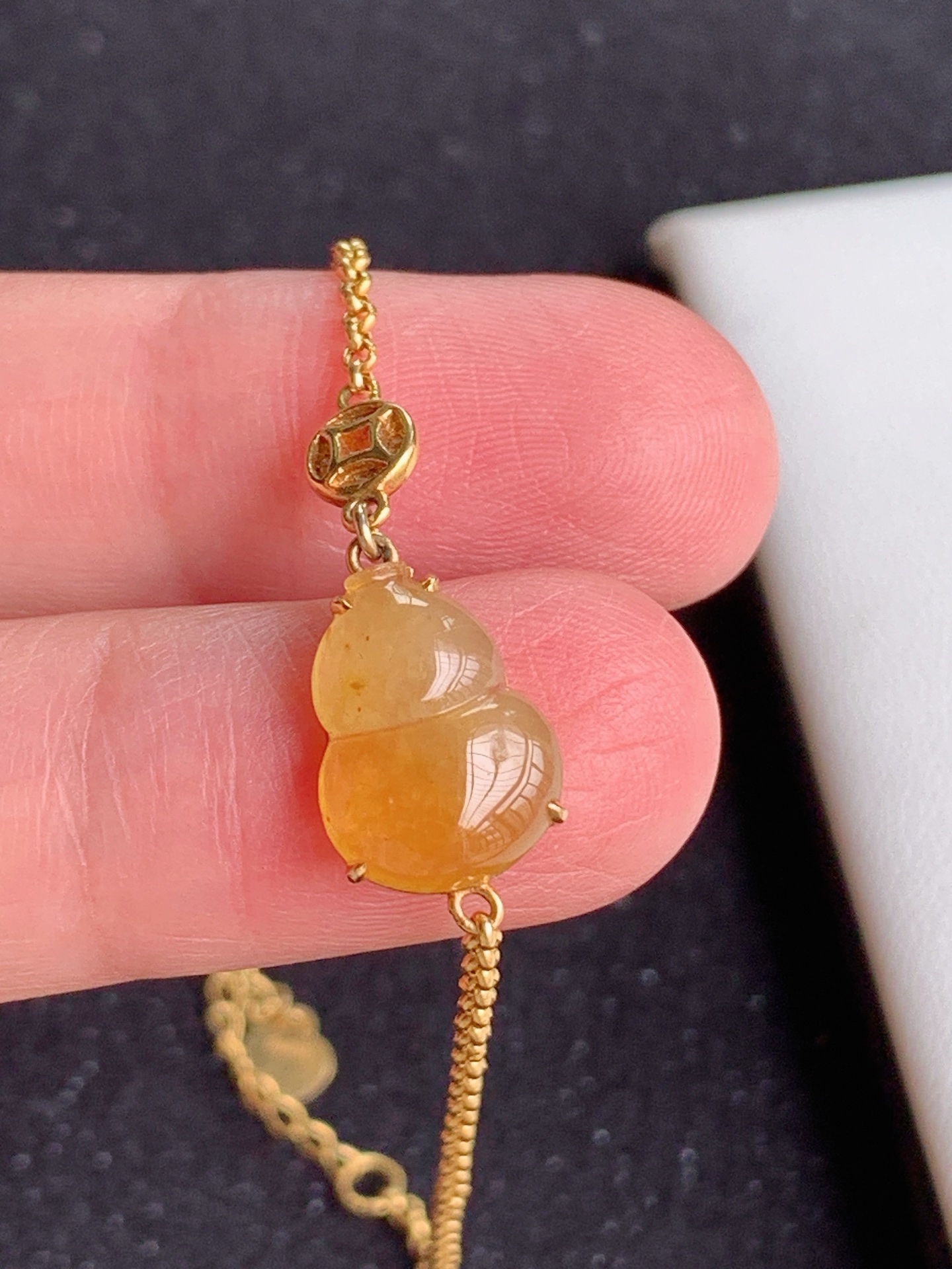 ️18k镶嵌冰黄葫芦手链，，裸石尺寸：12/3/9，4/4