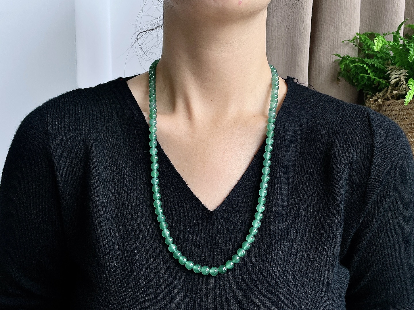 高冰晴绿珠链圆珠珠子珠链， 性比高，7.6mm，34cm，71.6克