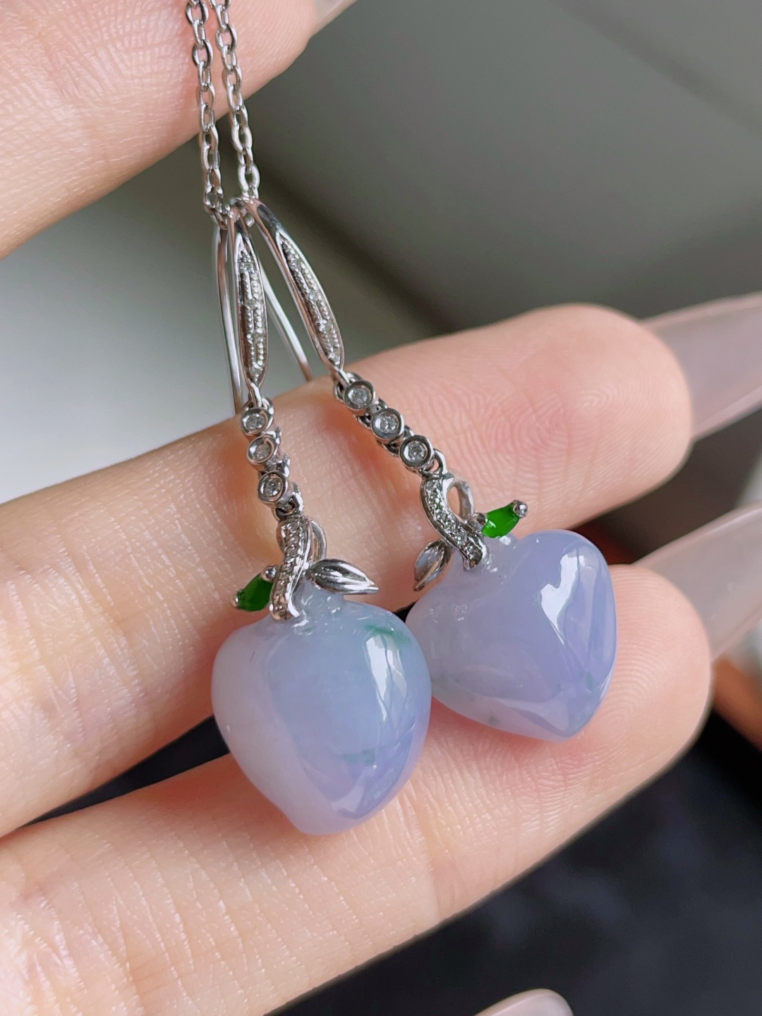 ️ 冰粉紫心形耳坠，色泽浓郁，种老水润，18k金镶嵌 33.3/9.3/4.3