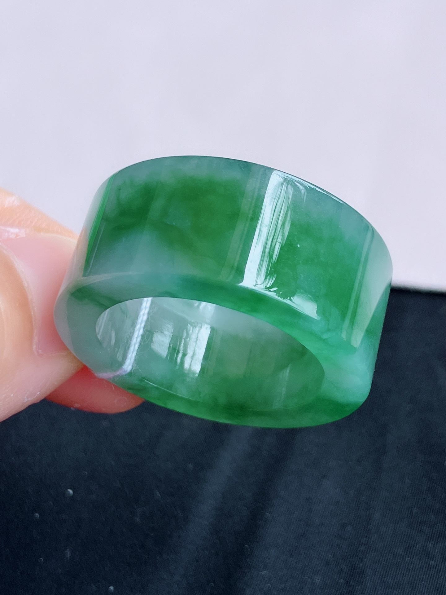 ️，冰飘花扳指，晶莹剔透，尺寸22/12.6/4.5，自然光实拍