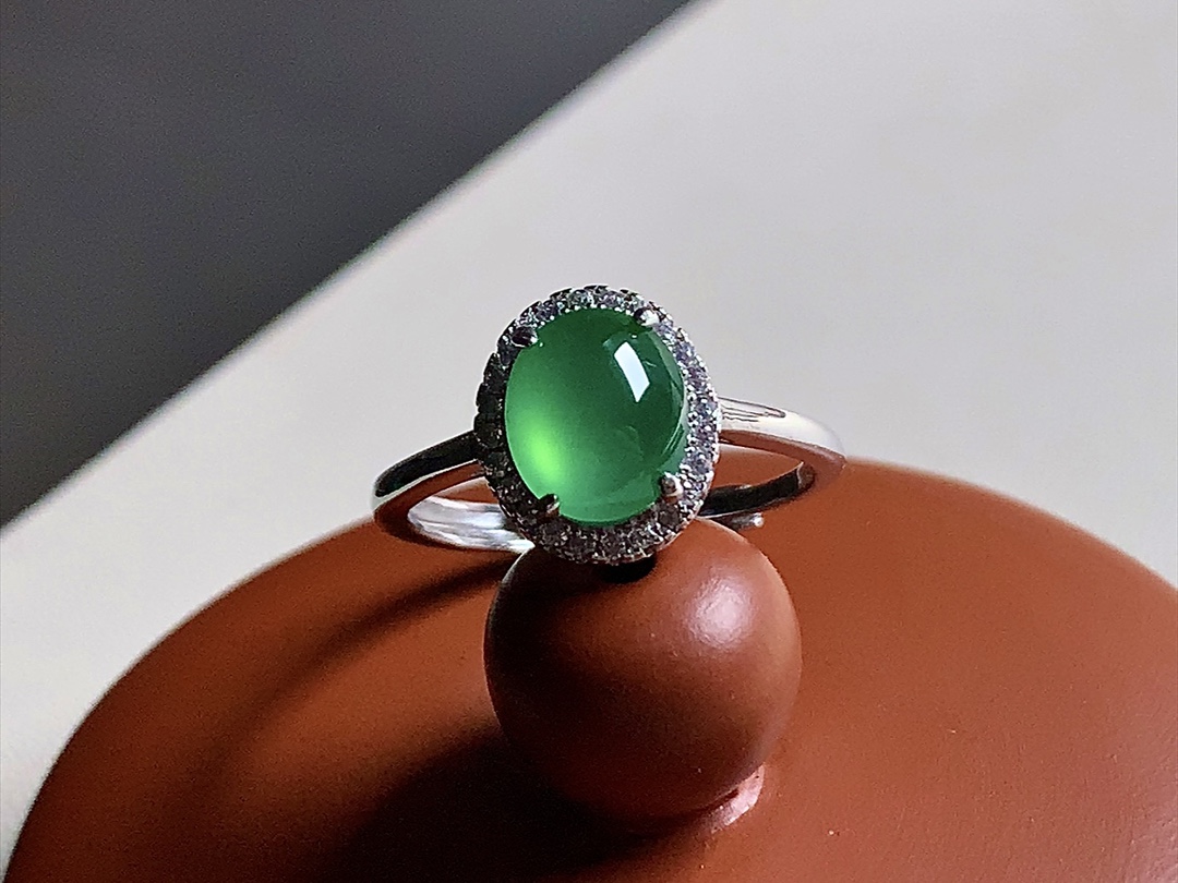 ️ 冰种木那蛋面戒指，银925、色泽清新漂亮，无裂，尺寸11*9.5*6.6、8.3*7，圈口12