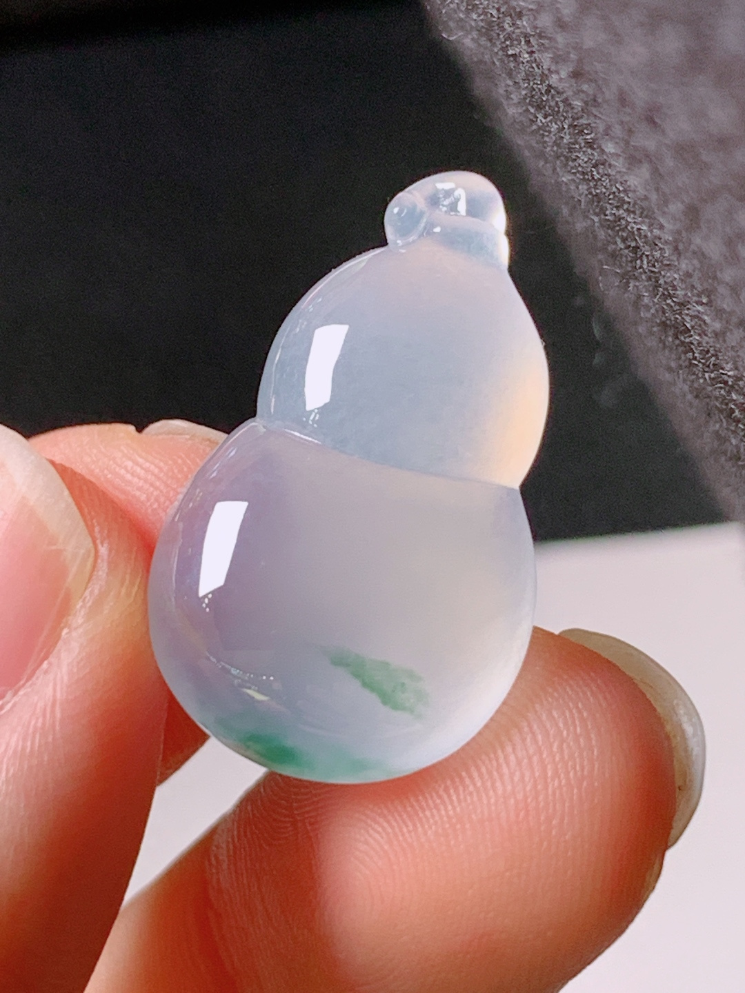 冰种飘花葫芦，无裂，冰透水润，裸石24.8/14.9/5.6